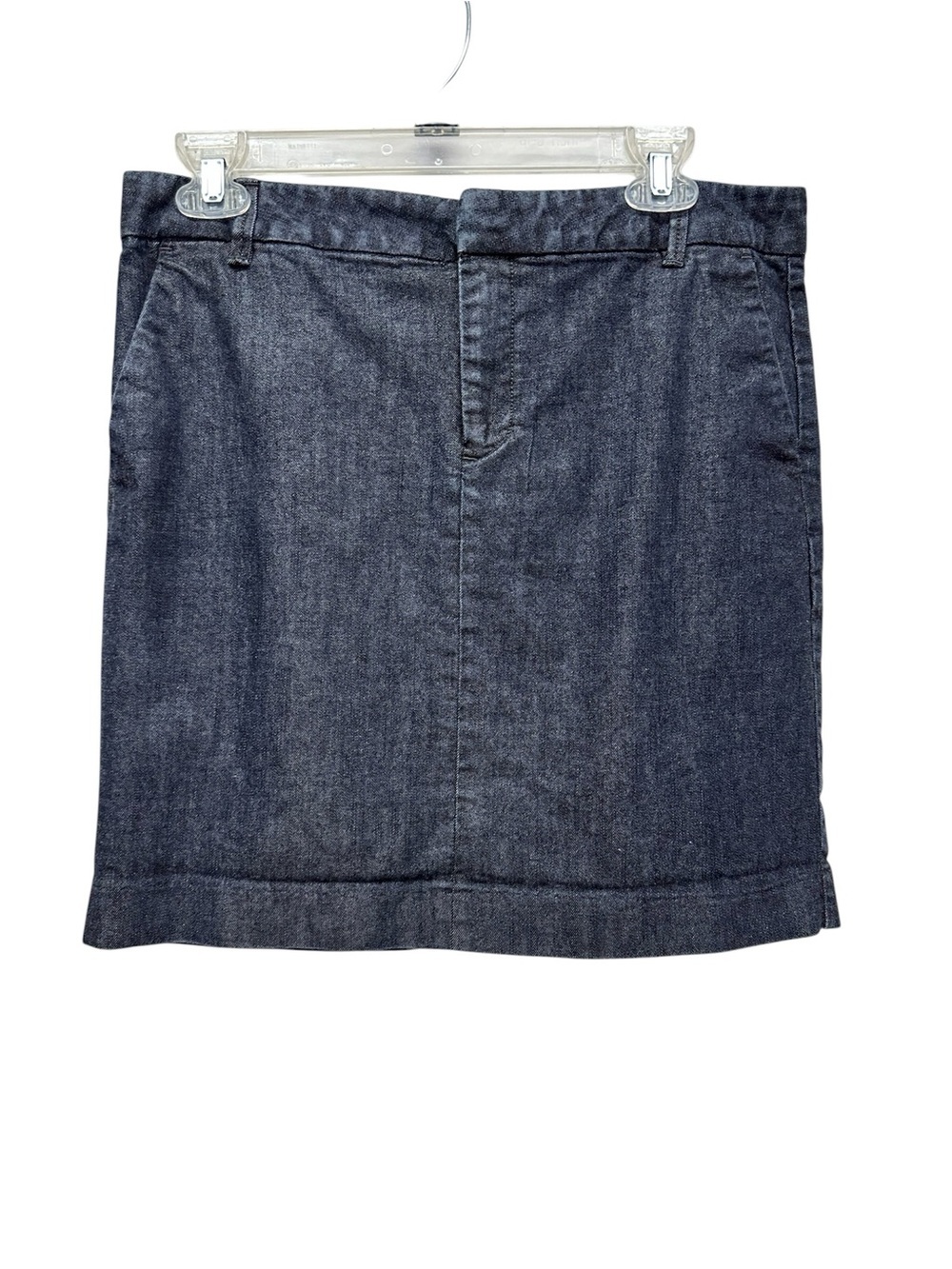 Gap Jeans Denim Short Skirt Dark Wash Size 8 Back Slit Pockets Coastal Cowgirl